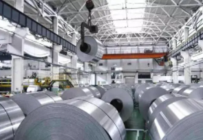 中国铁矿石80%依靠进口，钢铁产业如何防止原材料“卡脖子”？